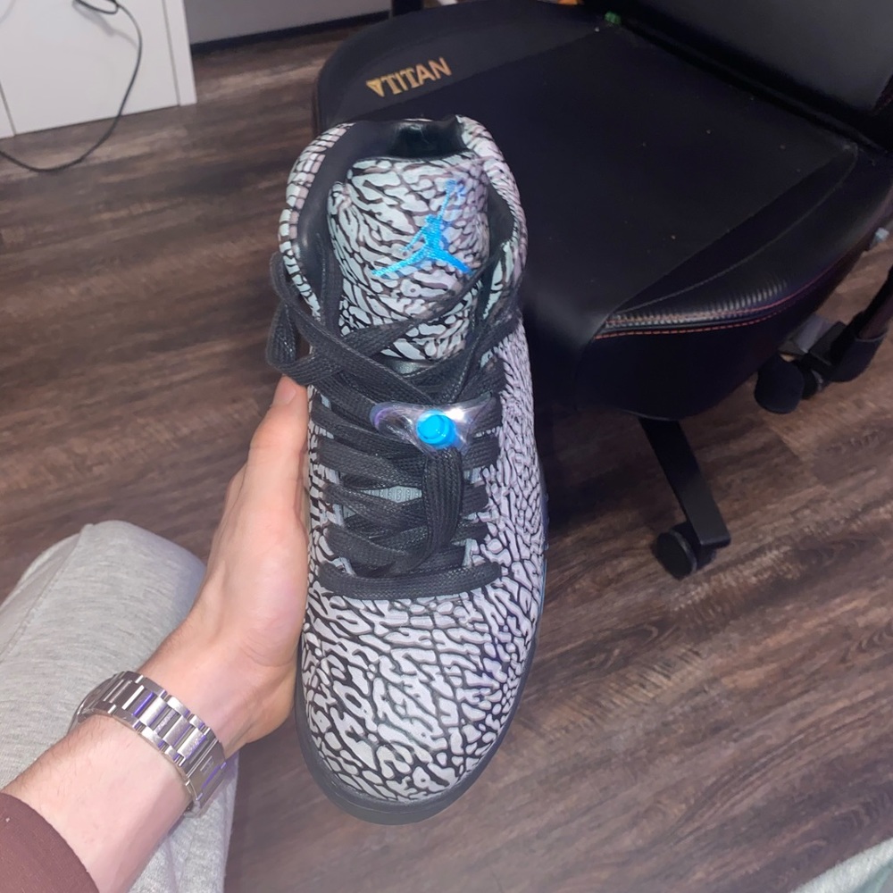 Jordan 5 (3lab5s)